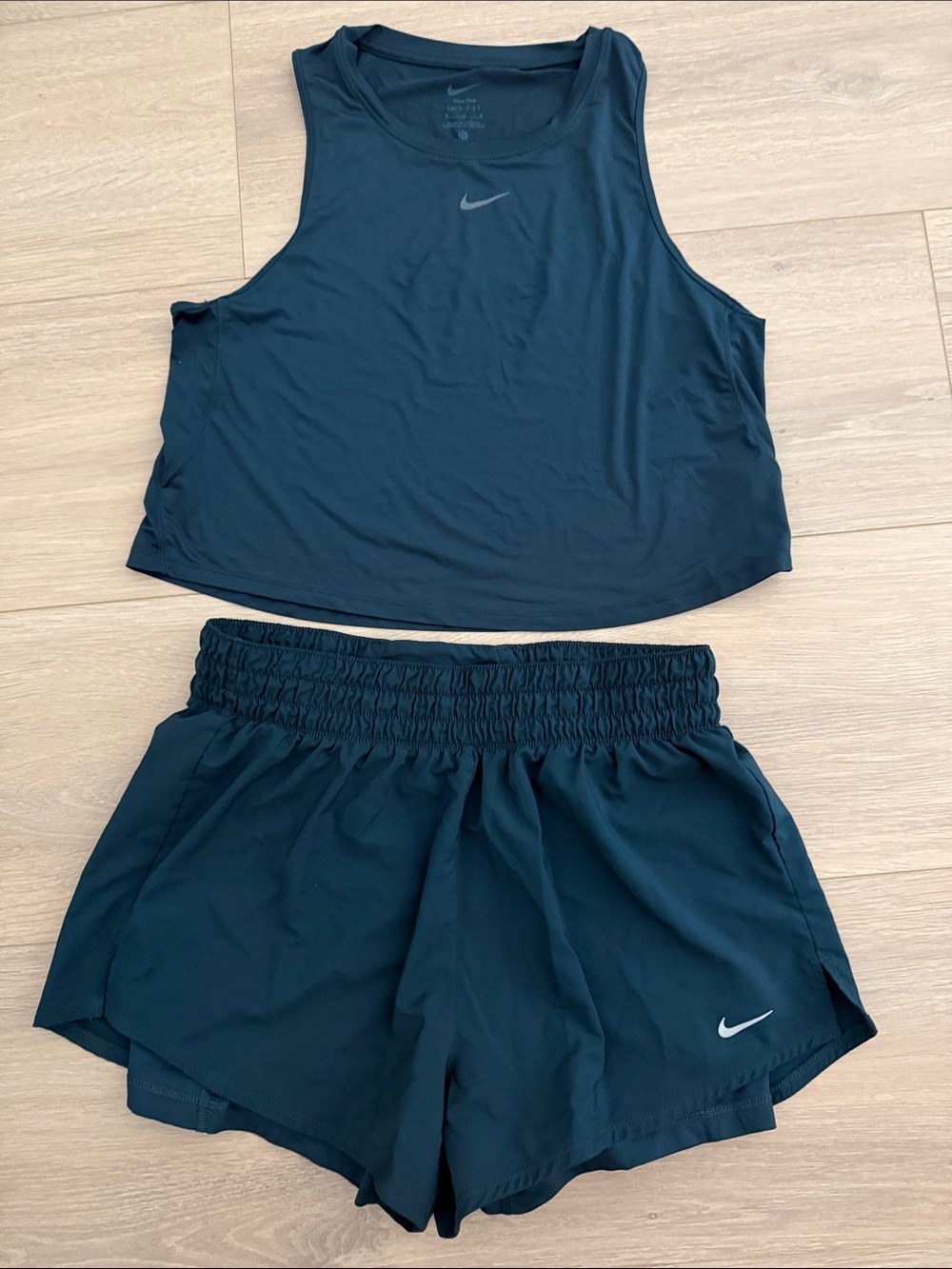 Nike 2 in 1 short and tank top